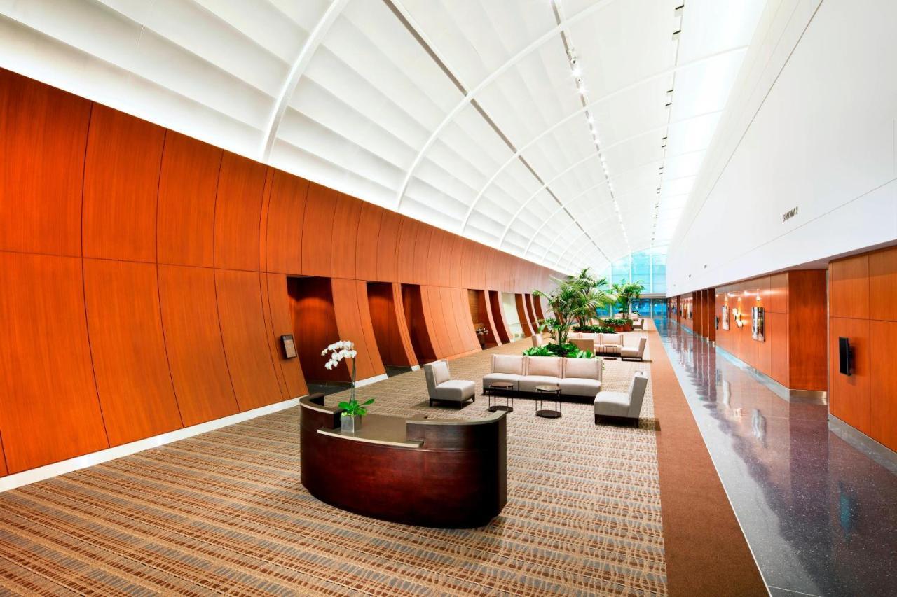 Sheraton Fairplex Suites & Conference Center Помона Екстер'єр фото